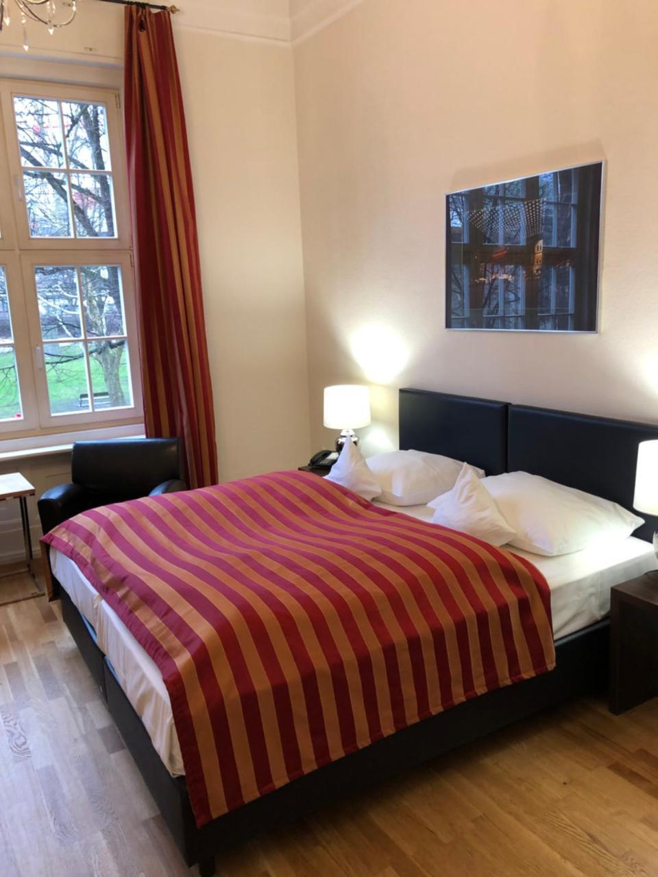 Hotel Wagner Im Dammtorpalais Hamburg Bagian luar foto