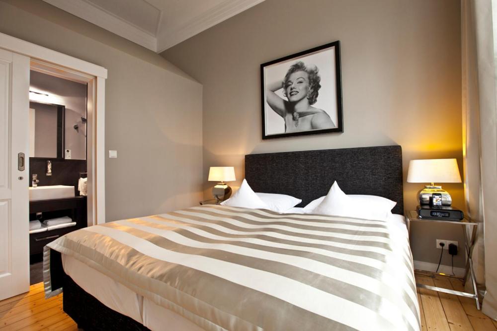 Hotel Wagner Im Dammtorpalais Hamburg Bagian luar foto